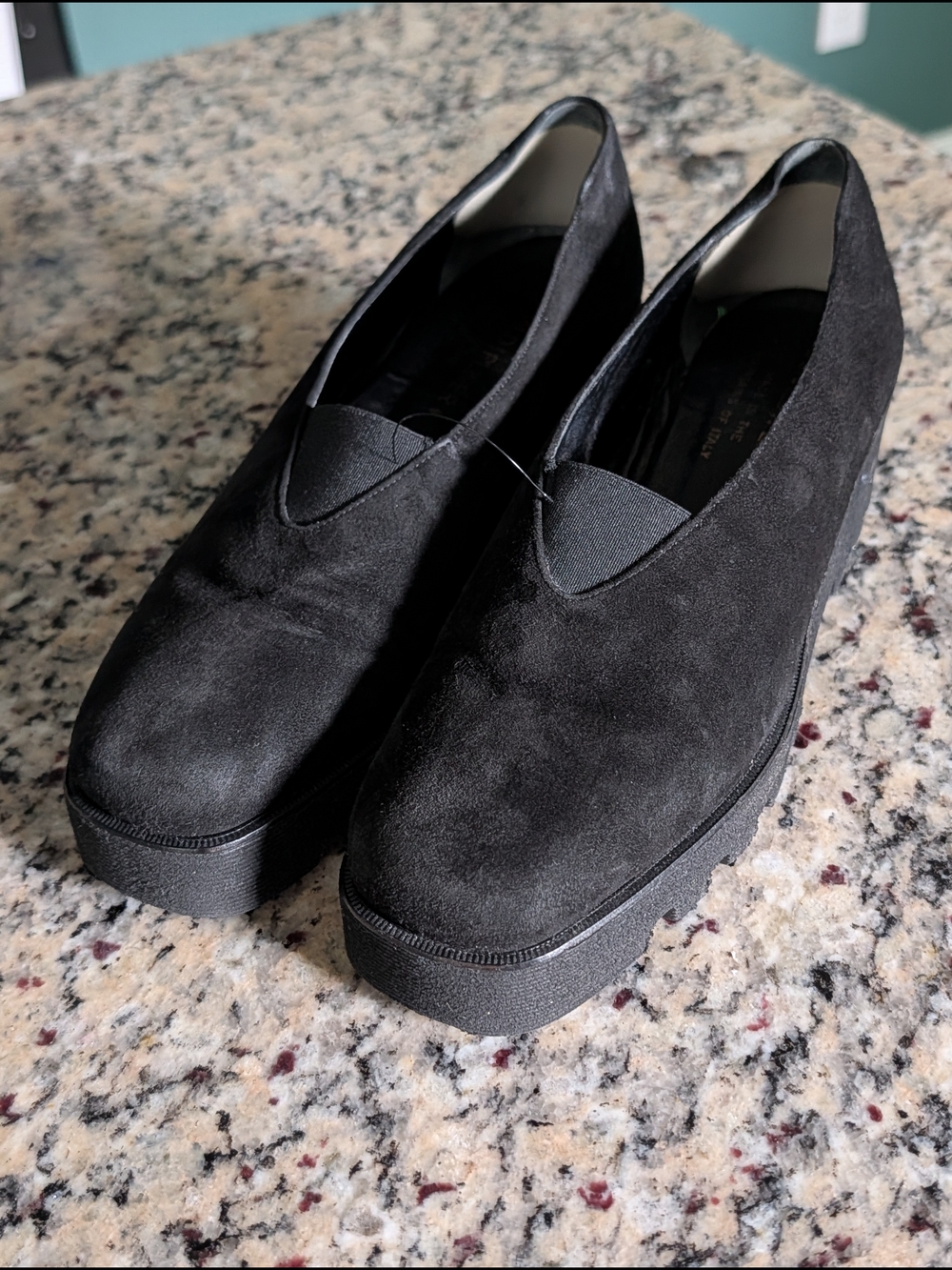 Donald Pliner~Made In Italy~Black Suede Platform Loafers Sz 7.5